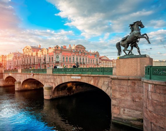 аничков мост